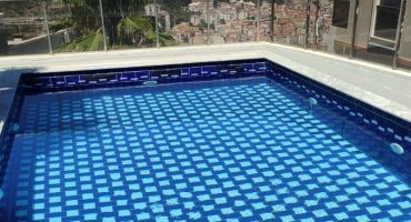 Havuz Seramiği Değişimi